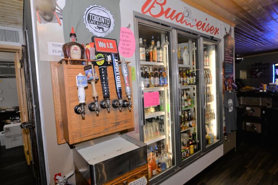 Toronto Café and Lounge: 485 Main Ave, Toronto, SD 57268